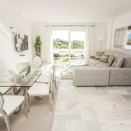 Jardines Infinity Views Apartment Marbella